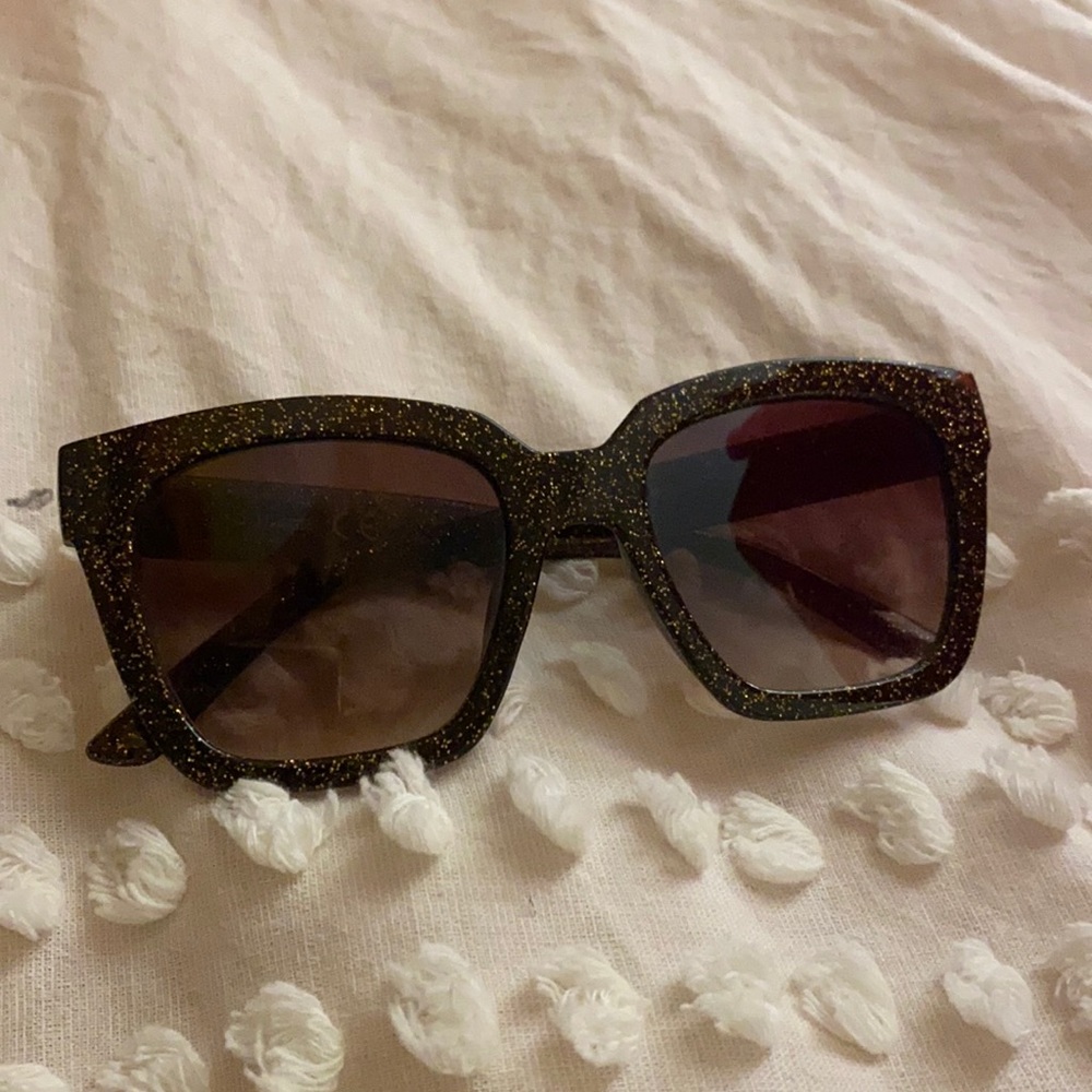 LIKE NEW Nanette Black and Gold Sparkle Sunglasses